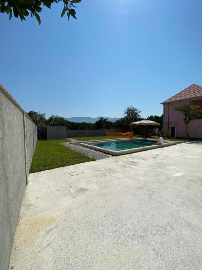 Villa Jakos Paradise Batumi Exterior photo