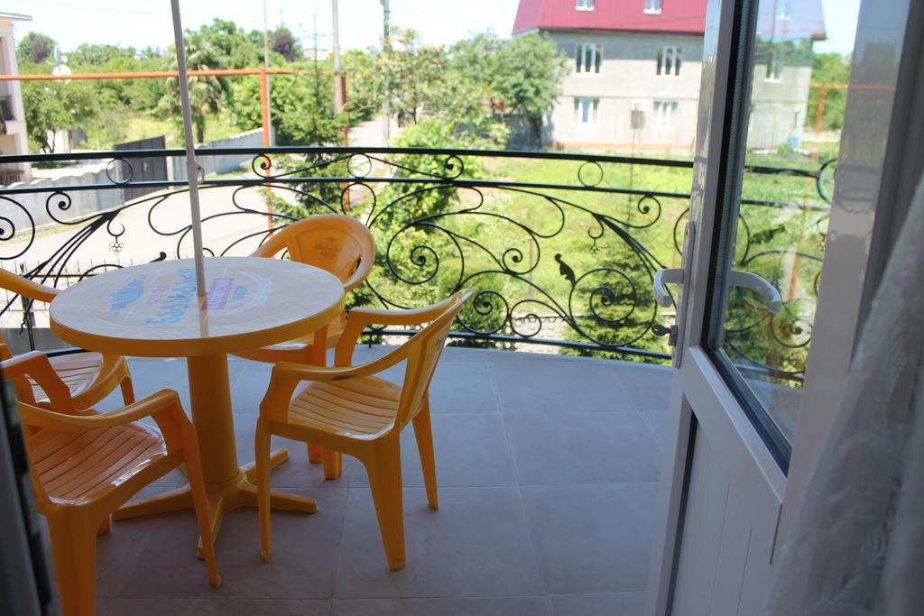 Villa Jakos Paradise Batumi Exterior photo